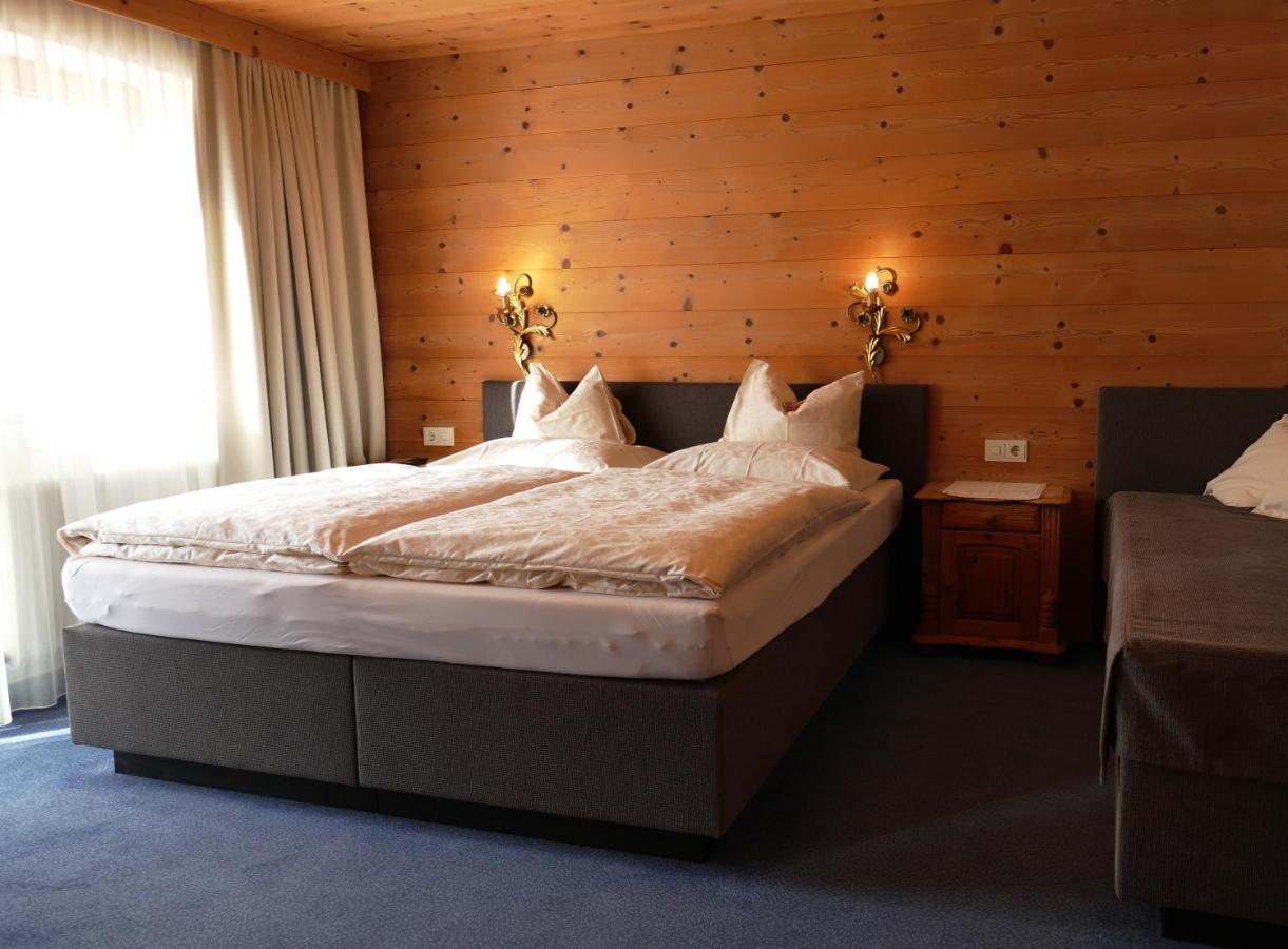 Gastehaus Hochmuth Apartment Mayrhofen Luaran gambar
