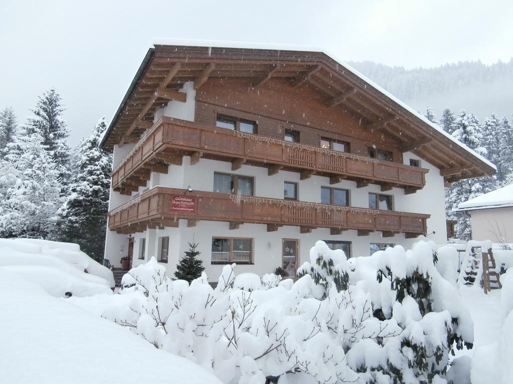 Gastehaus Hochmuth Apartment Mayrhofen Luaran gambar