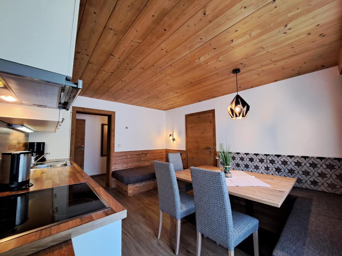 Gaestehaus Hochmuth Mayrhofen Luaran gambar