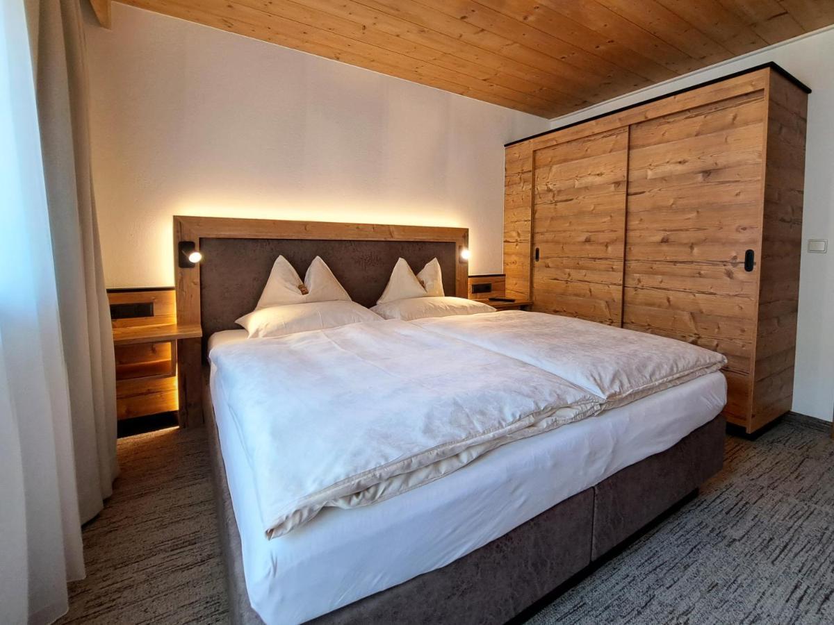 Gaestehaus Hochmuth Mayrhofen Luaran gambar
