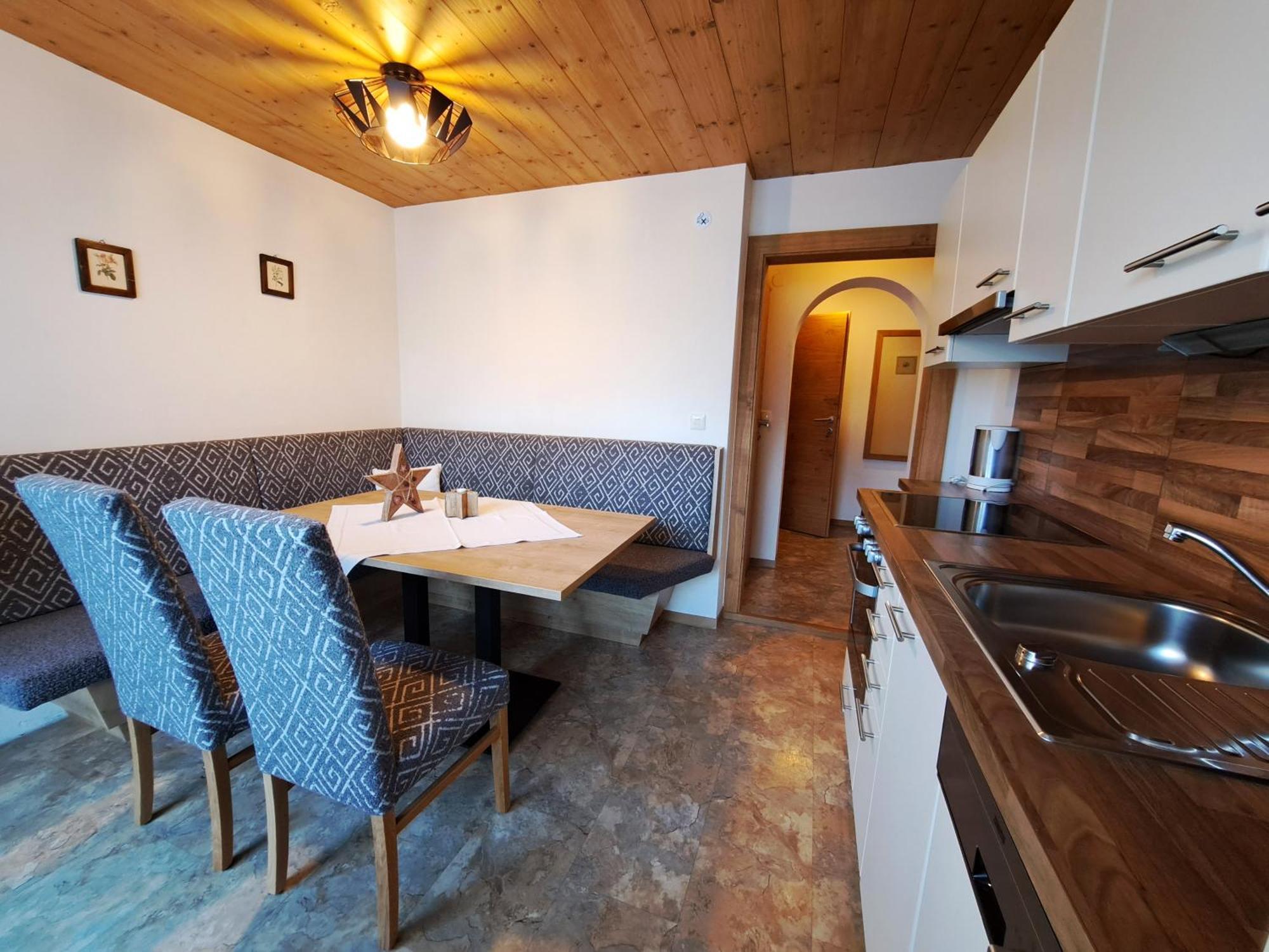 Gaestehaus Hochmuth Mayrhofen Luaran gambar
